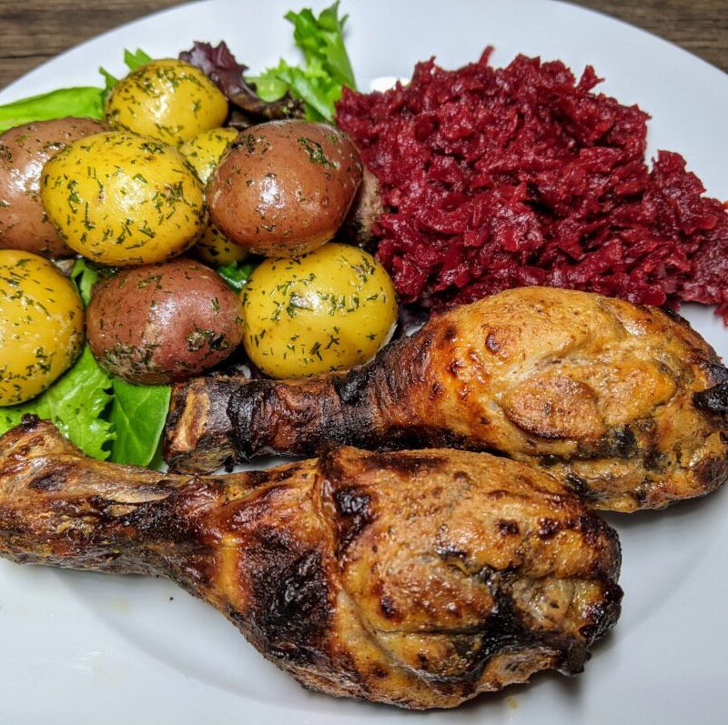 Kurczak, ziemniaki i buraczki
