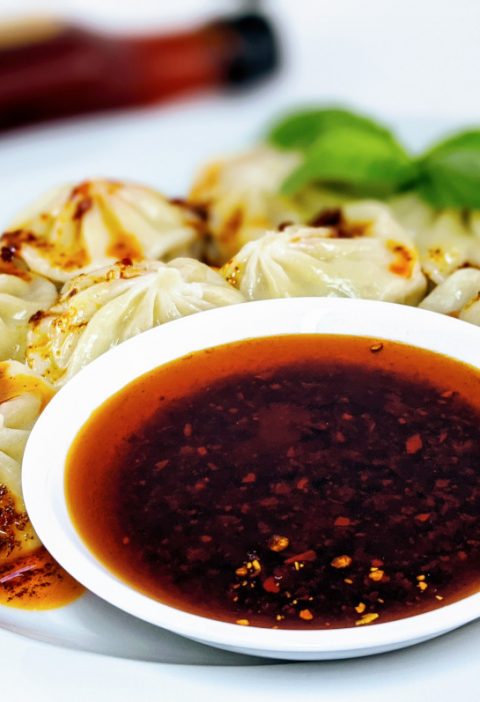 olej chili i pierożki